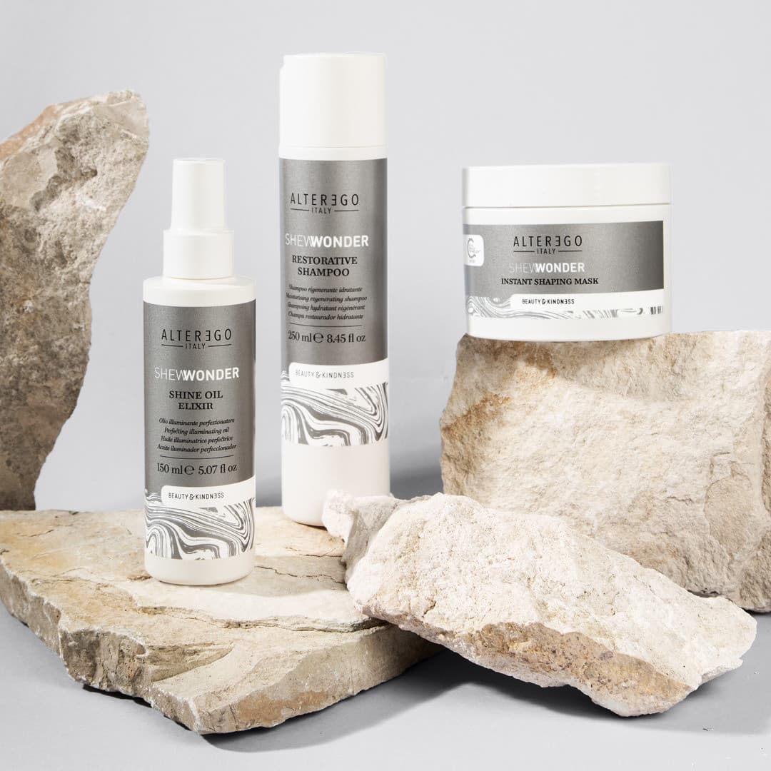 She wonder restorative shampoo 1